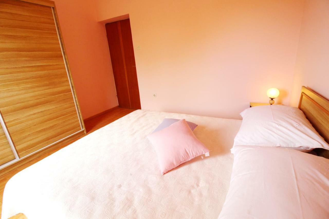 Apartment Sime Нин Екстериор снимка