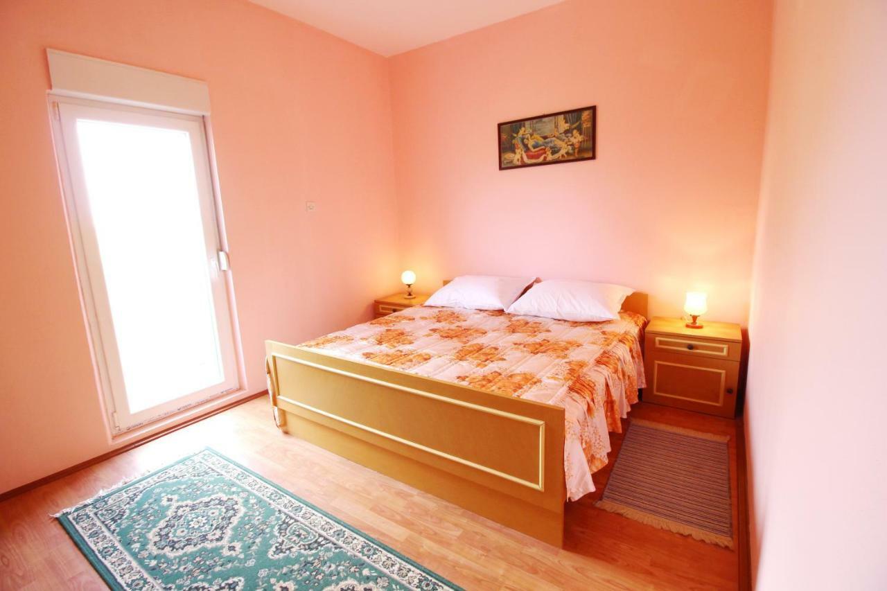 Apartment Sime Нин Екстериор снимка