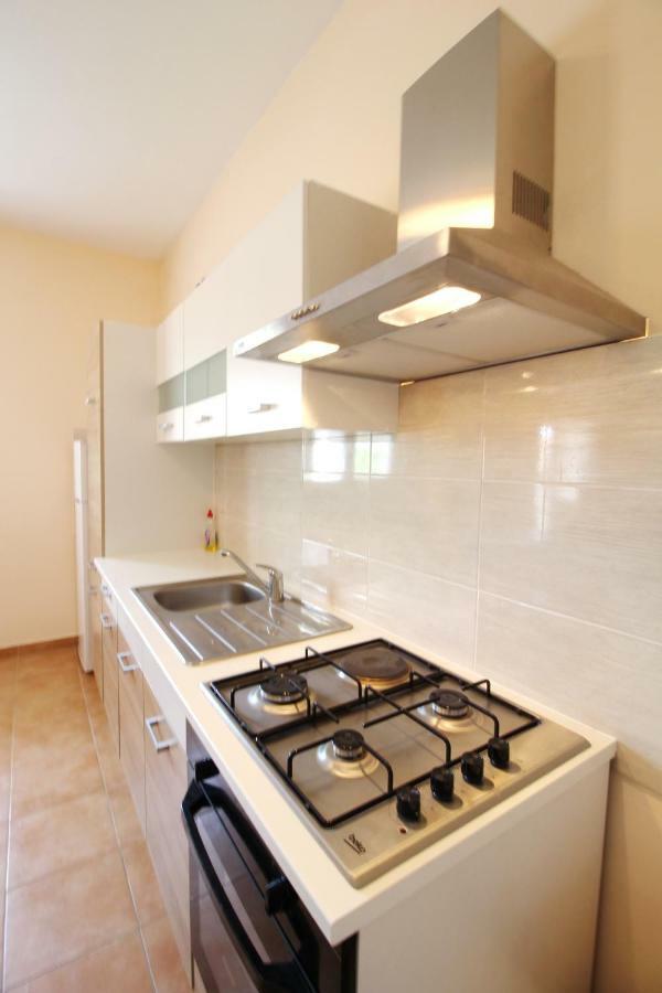 Apartment Sime Нин Екстериор снимка